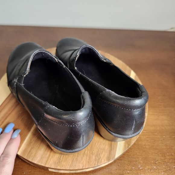 Size 7 leather Clark's - Picture 7 of 7